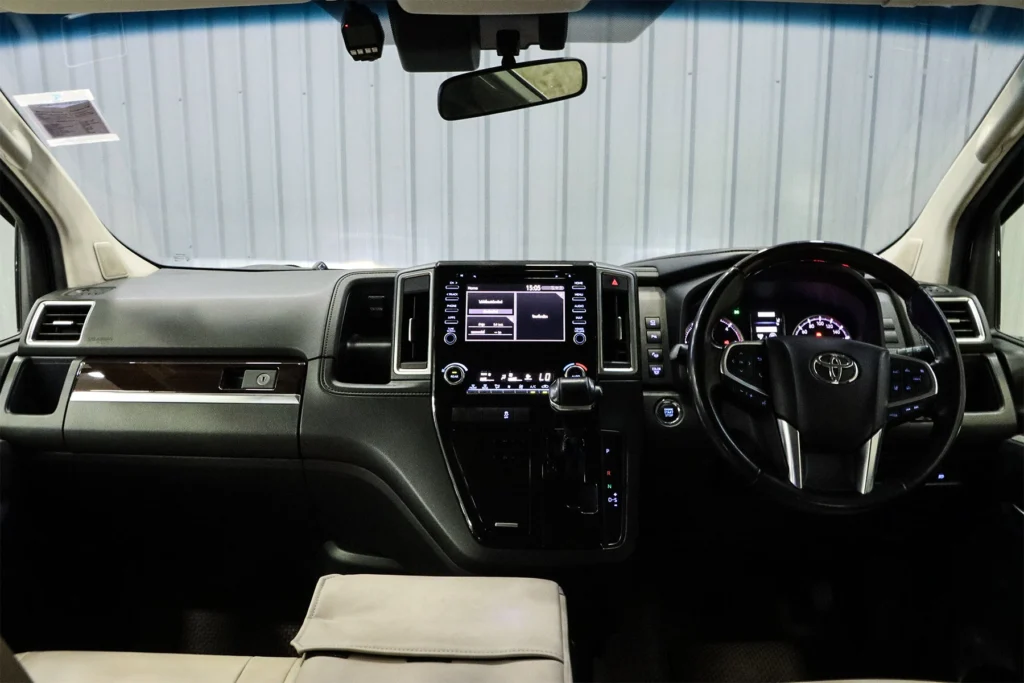 Toyota Majesty 2.8 Grande 2020 [IAEJ]