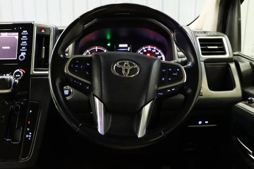 Toyota Majesty 2.8 Grande 2020 [IAEJ]