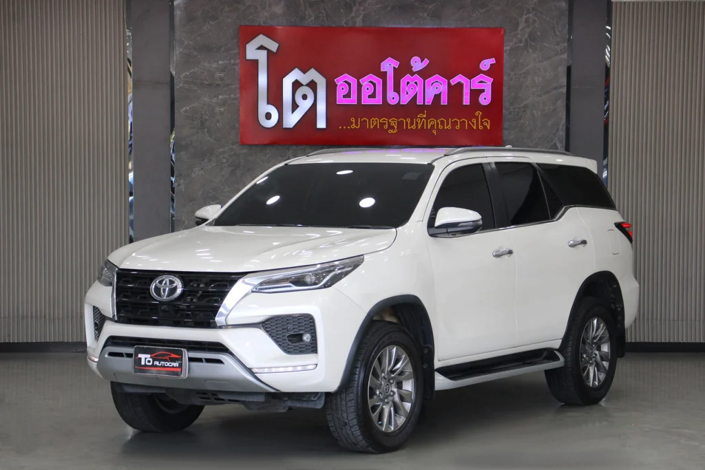 Toyota Fortuner 2.4 V 2WD 2022 [BAEI]