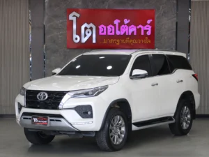 Toyota Fortuner 2.4 V 2WD 2022 [BAEI]