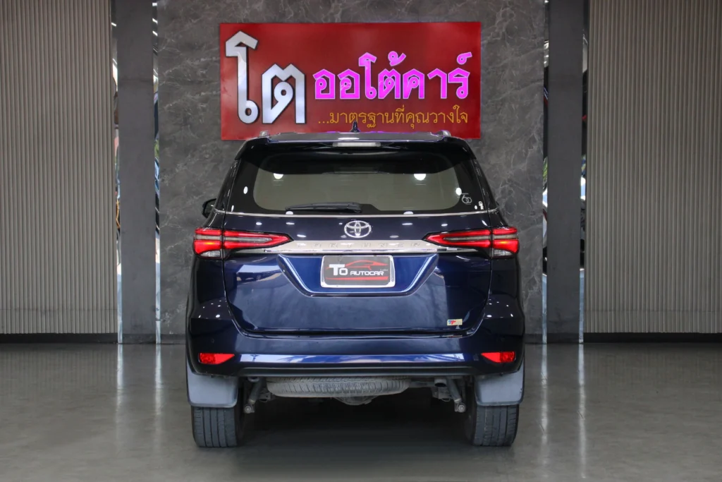 Toyota Fortuner 2.4 V 2WD 2022 [BAAF]