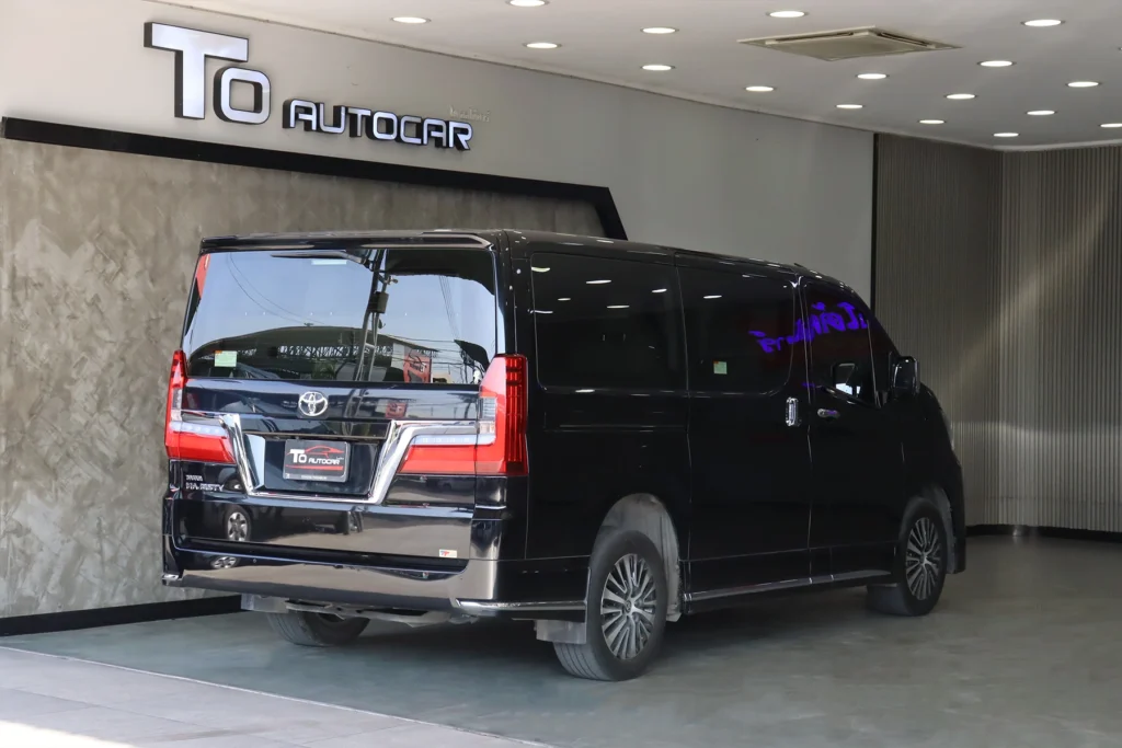 Toyota Majesty 2.8 Standard 2021 [CIC]