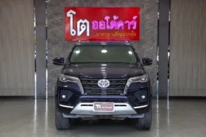 Toyota Fortuner 2.4 V 2WD 2022 [BAAF]