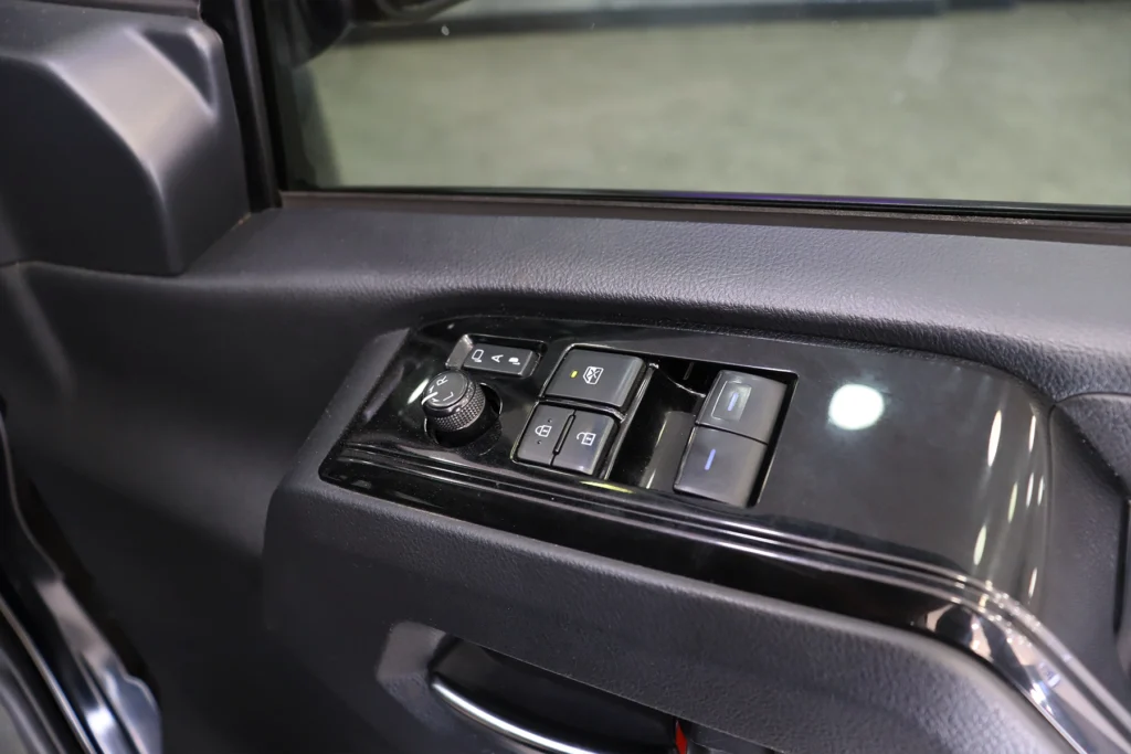 Toyota Majesty 2.8 Standard 2021 [CIC]