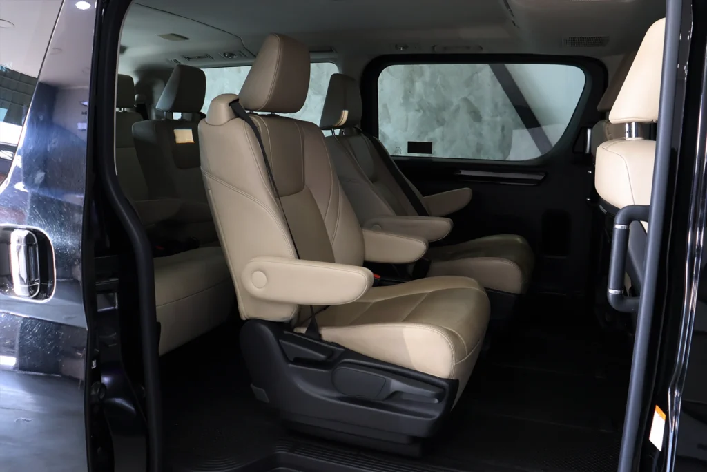 Toyota Majesty 2.8 Standard 2021 [CIC]