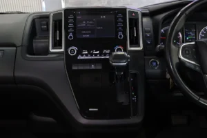 Toyota Majesty 2.8 Standard 2021 [CIC]