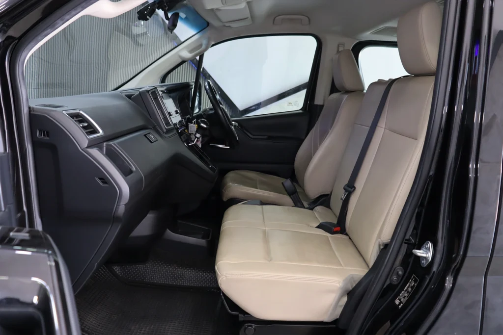 Toyota Majesty 2.8 Standard 2021 [CIC]