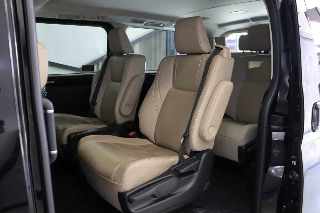 Toyota Majesty 2.8 Standard 2021 [CIC]