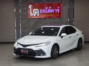 Toyota Camry 2.5 HEV Premium MNC 2023 [ACCH]