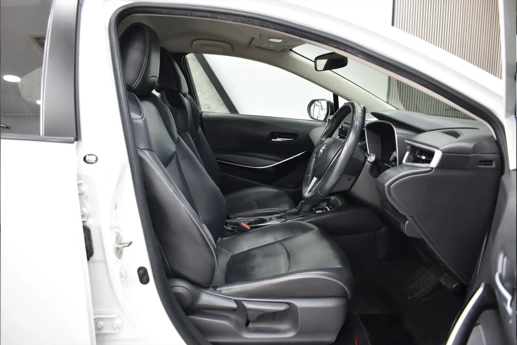 Toyota Altis 1.8 Hybrid Entry 2021 [EJIC]