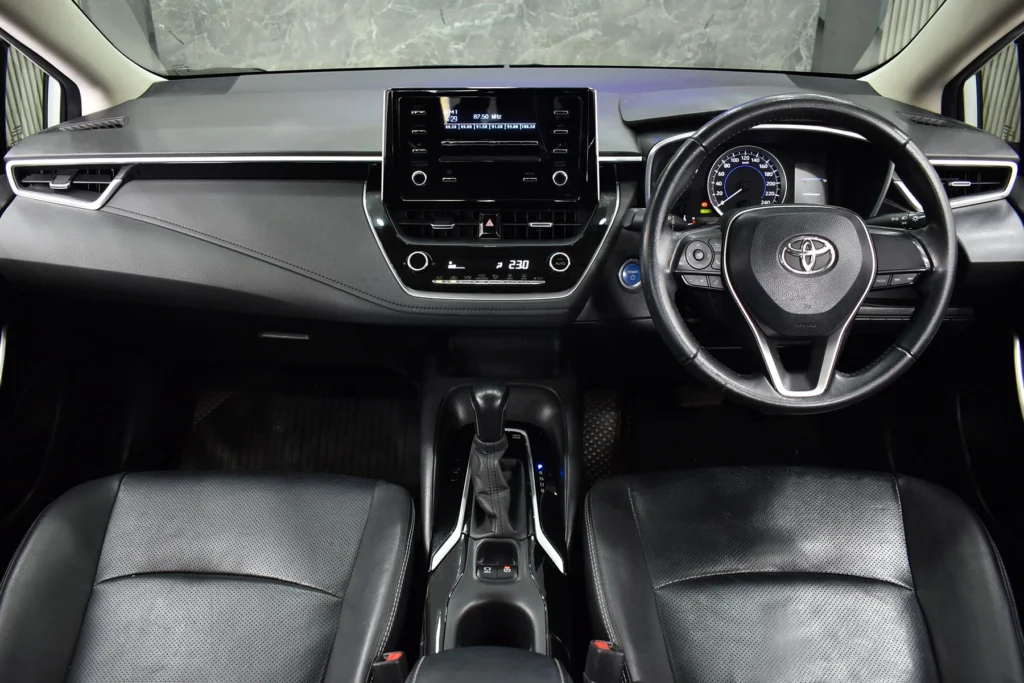 Toyota Altis 1.8 Hybrid Entry 2021 [EJIC]