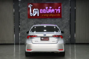 Toyota Altis 1.8 Hybrid Premium Safety 2021 [CHG]