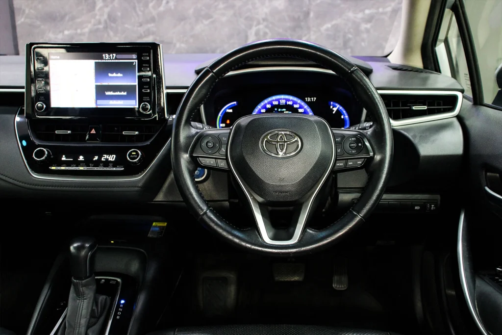 Toyota Altis 1.8 Hybrid Premium Safety 2021 [CHG]