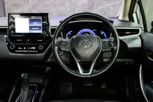 Toyota Altis 1.8 Hybrid Premium Safety 2021 [CHG]