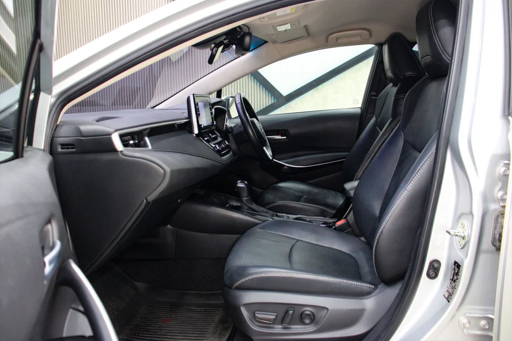 Toyota Altis 1.8 Hybrid Premium Safety 2021 [CHG]