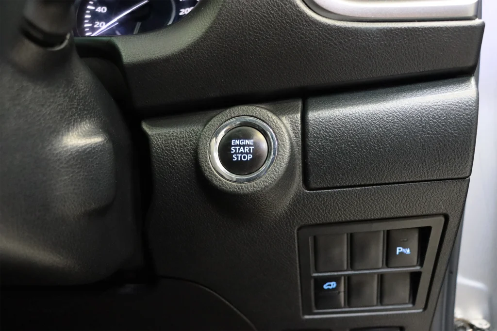 TOYOTA FORTUNER 2.4 V 2WD 2021 [DFAD]