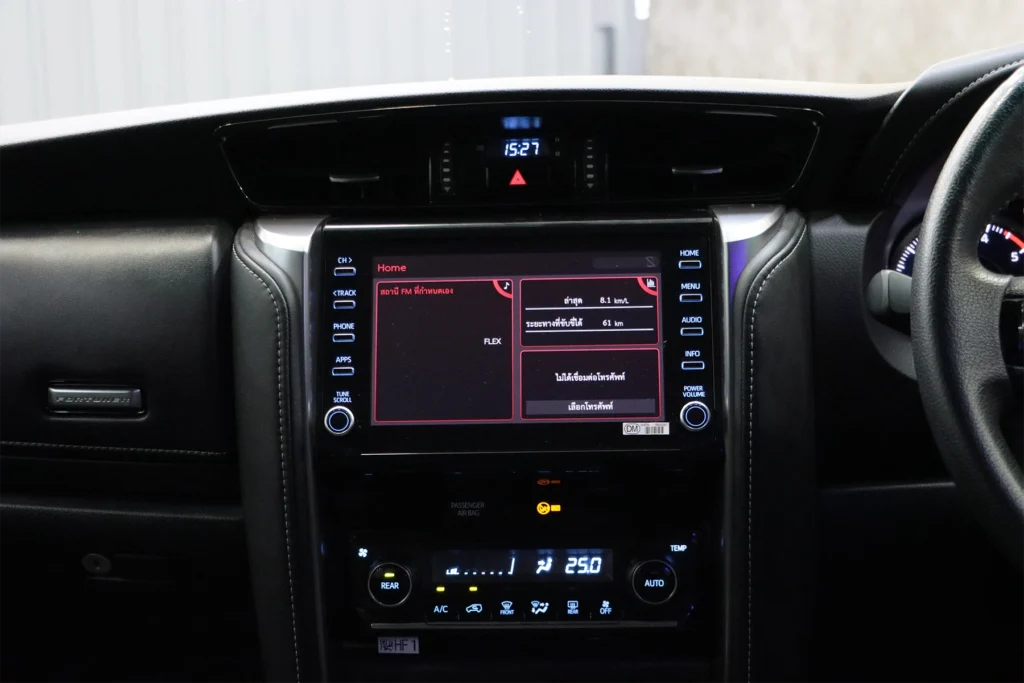 TOYOTA FORTUNER 2.4 V 2WD 2021 [DFAD]