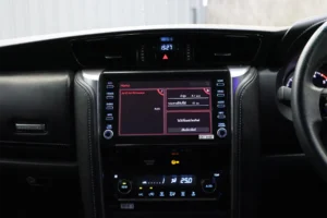 TOYOTA FORTUNER 2.4 V 2WD 2021 [DFAD]