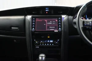 TOYOTA FORTUNER 2.4 V 2WD 2021 [DFAD]
