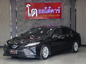 Toyota Camry 2.5 Hybrid Premium 2021 [EAAF]
