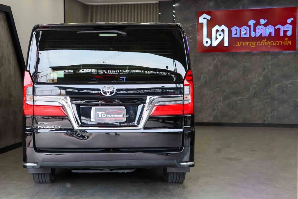 TOYOTA MAJESTY 2.8 PREMIUM 2020 [BAIF]