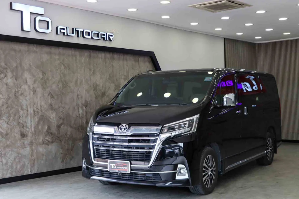 TOYOTA MAJESTY 2.8 PREMIUM 2020 [BAIF]