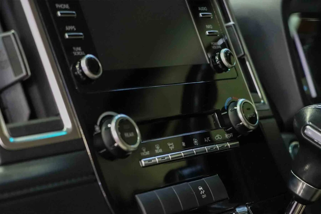 TOYOTA MAJESTY 2.8 PREMIUM 2020 [BAIF]