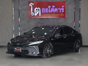 Toyota Camry 2.5 HEV Premium Luxury MNC 2023 [DHBG]