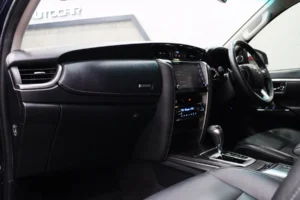TOYOTA FORTUNER 2.4 V 2WD 2022 [FJEH]
