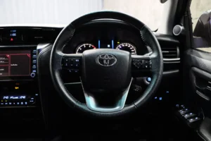 TOYOTA FORTUNER 2.4 V 2WD 2022 [FJEH]