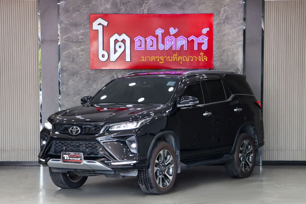 Toyota Fortuner 2.4 Legender 2WD 2023 [BHIC]