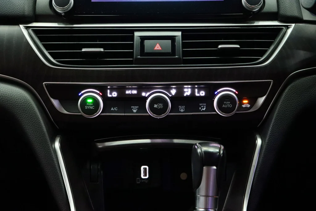 Honda Accord 2.0 EHEV EL Plus MNC 2023 [IJHA]