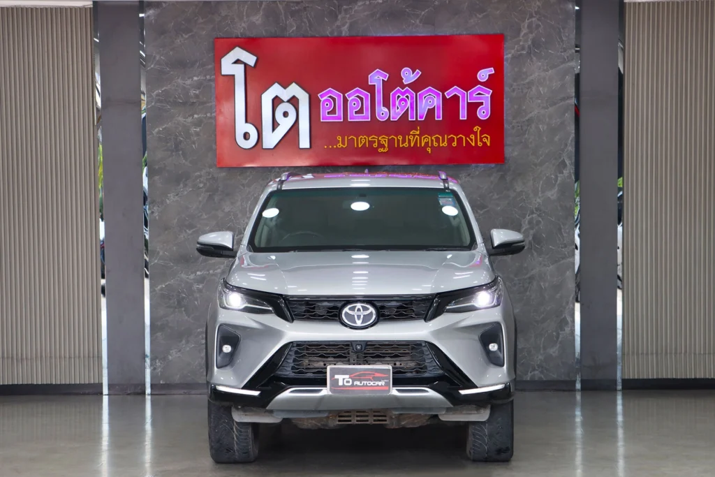 TOYOTA FORTUNER 2.4 LEADER V 4WD 2022 [BCDH]