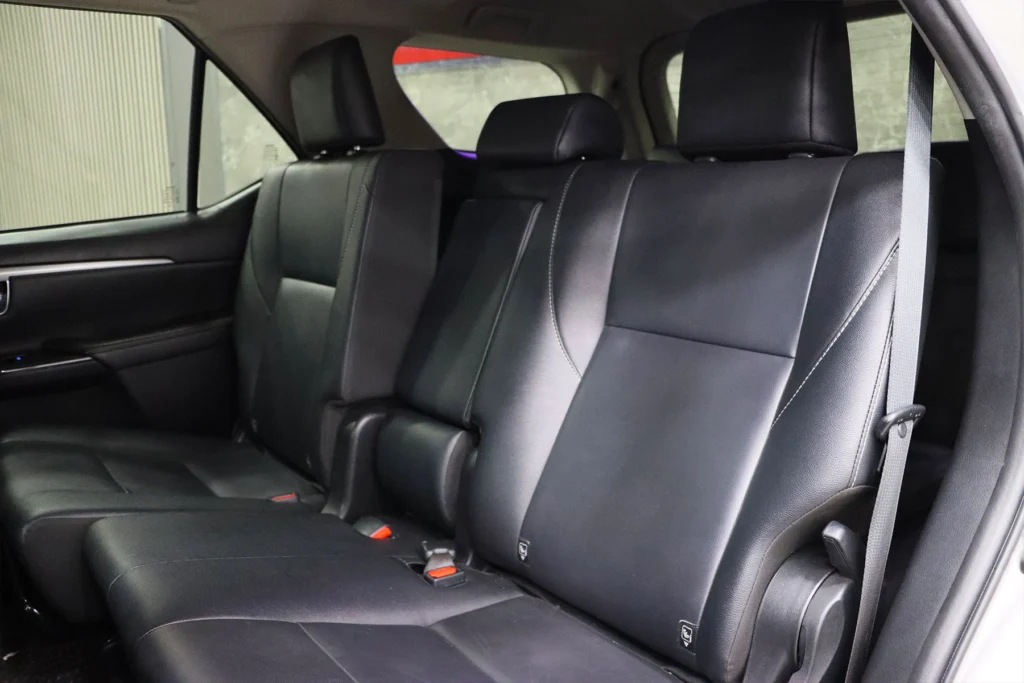 TOYOTA FORTUNER 2.4 LEADER V 4WD 2022 [BCDH]