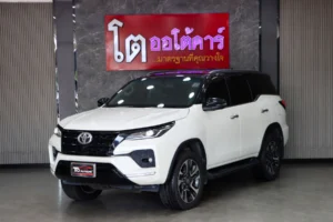 Toyota Fortuner 2.4 Commander 2WD 2022 [BJGE]