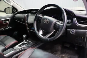 Toyota Fortuner 2.4 Commander 2WD 2022 [BJGE]