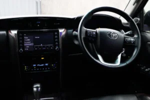 Toyota Fortuner 2.4 Commander 2WD 2022 [BJGE]