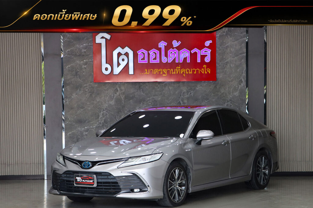 Toyota Camry 2.5 HEV Premium MNC 2022 0.99%