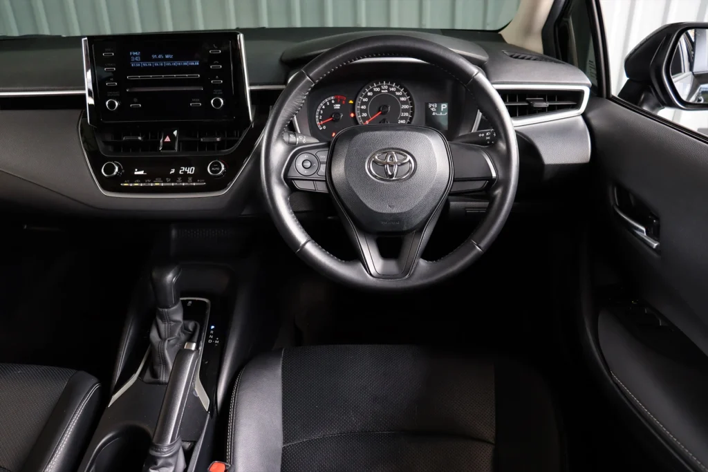 Toyota Altis 1.6 G 2023 [EDJB]
