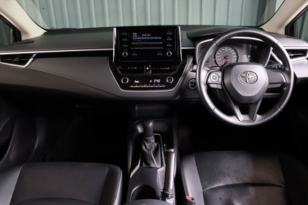 Toyota Altis 1.6 G 2023 [EDJB]