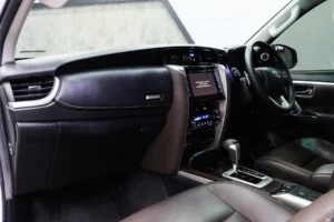 Toyota Fortuner 2.4 V 2WD 2019 [BBFB]