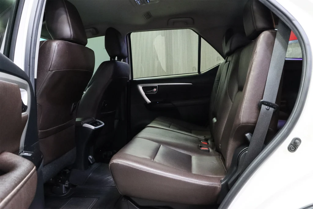 Toyota Fortuner 2.4 V 2WD 2019 [BBFB]