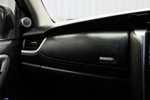 Toyota Fortuner 2.4 V 2WD 2019 [BBFB]