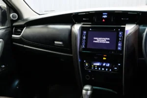 Toyota Fortuner 2.4 V 2WD 2019 [BBFB]