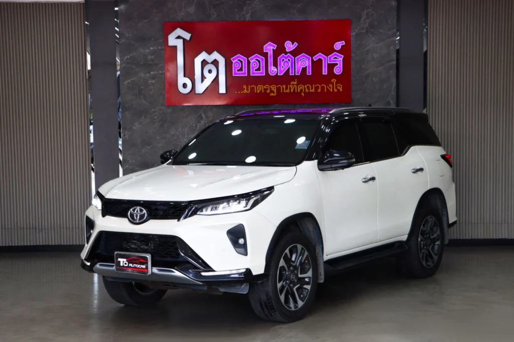 Toyota Fortuner 2.4 Legender 2WD 2021 [GAJD]