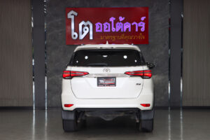 Toyota Fortuner 2.4 V 4WD 2022 [BGHJ]