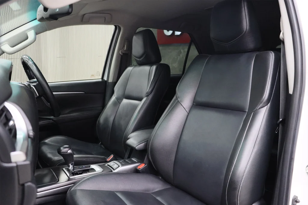 TOYOTA FORTUNER 2.4 V 4WD 2021 [CJEB]
