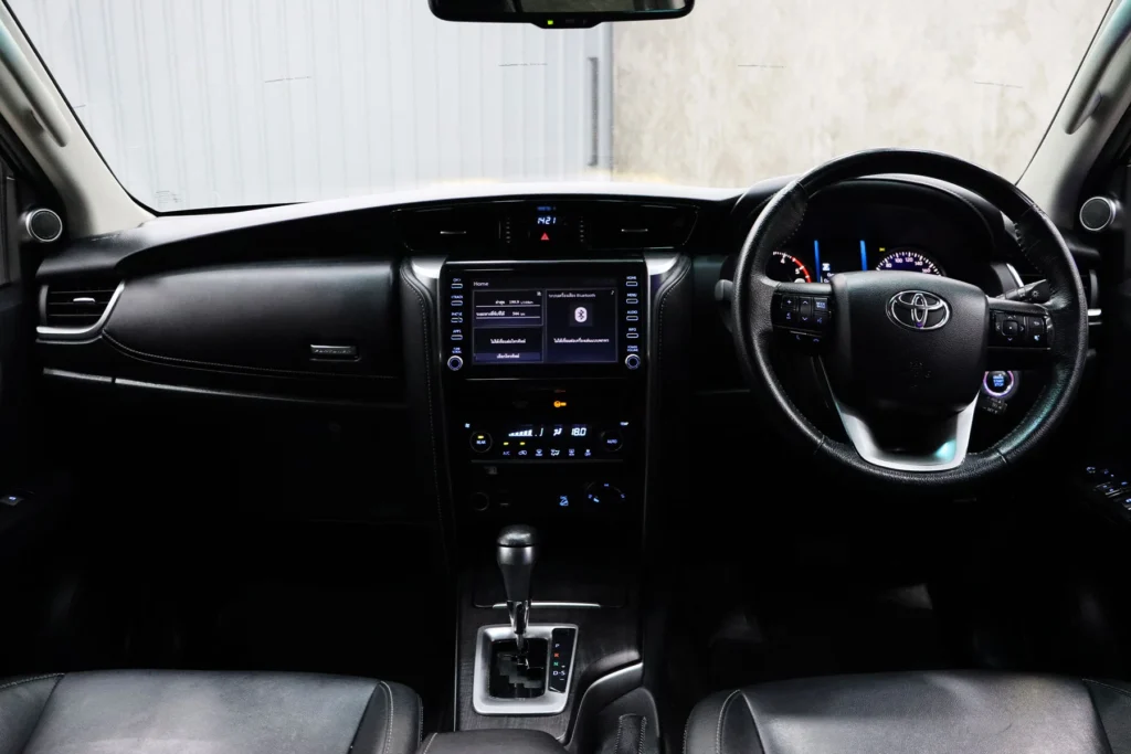 TOYOTA FORTUNER 2.4 V 4WD 2021 [CJEB]