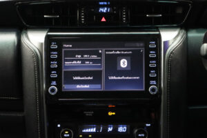 Toyota Fortuner 2.4 V 4WD 2022 [BGHJ]