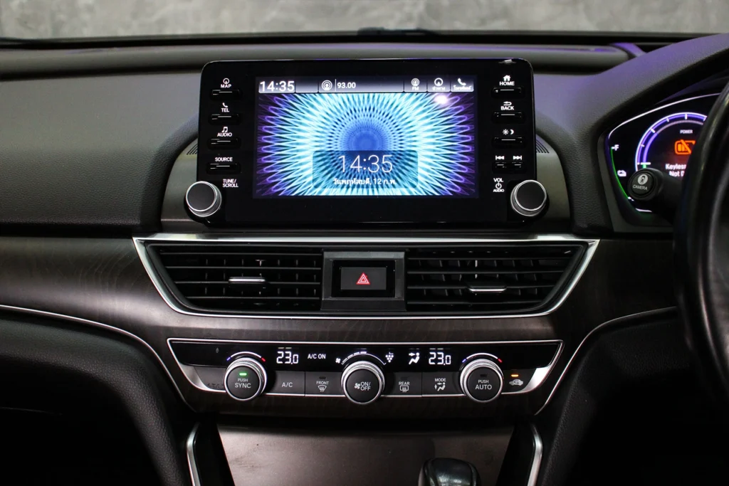 HONDA ACCORD 2.0 E-HEV TECH MNC 2022 [IJHC]